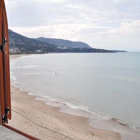 Sul Mare Apartment Чефалу Стая снимка